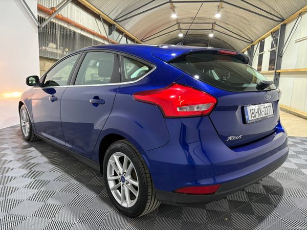 2015 Ford Focus Zetec 1.0 100 Bhp Manual 375870711