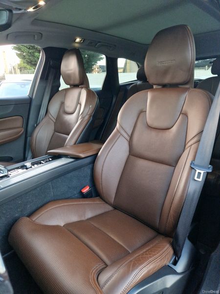 Volvo XC60 T8 INSCRIPTION PRO | Pan Roof 375813030