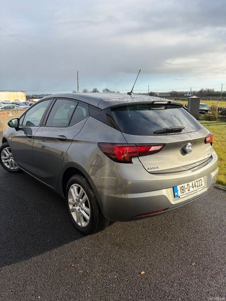 Opel Astra 2018 375942882