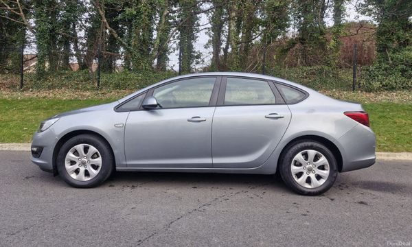 Opel Astra 2015 (NCT 08/26) 375958211