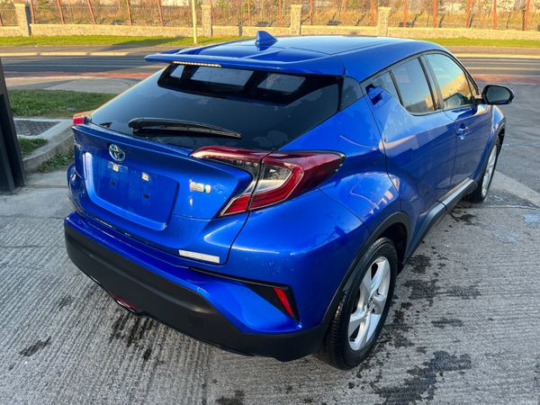TOYOTA C-HR 2018, 1.8 HYBRID AUTO LOW KMS 375970641