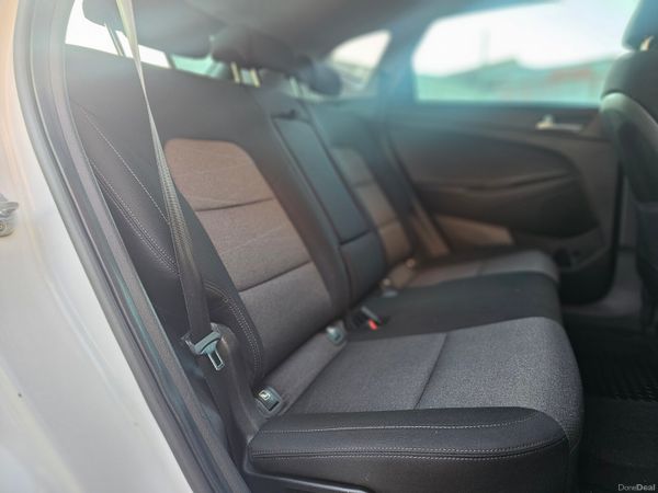 HYUNDAI TUCSON // 05/27 NCT // EXCELLENT SPEC 375917553