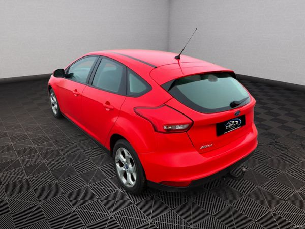 162 Ford Focus *NCT 10-26* 375928151