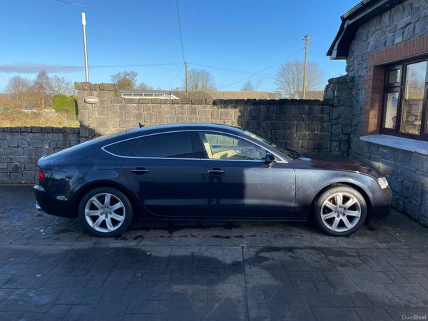 Audi A7 2014 375938930