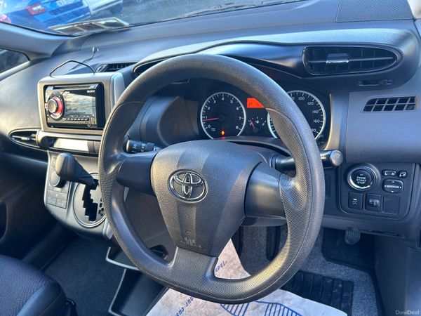 2013 TOYOTA WISH PETROL AUTO AWD 7 SEATS 376075921