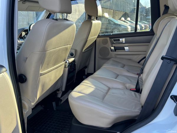 152 Land Rover Discovery 5 Seats Commercial 376023258