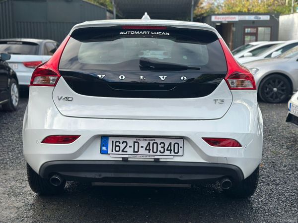 VOLVO V40 2016 1.5 PETROL AUTOMATIC 376025018