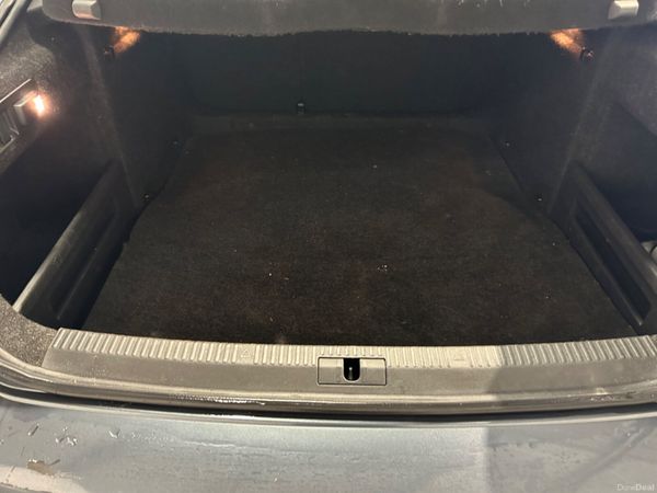 Skoda Superb 2017 (Automatic) 376027135