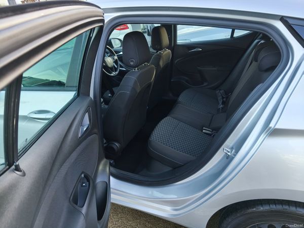 2021 Opel Astra AA Approved 1 Year Warranty 376027753