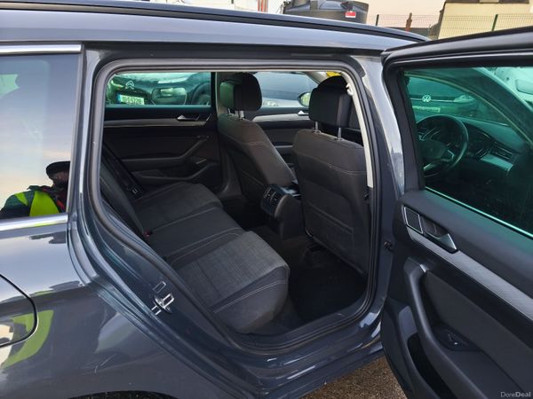 2021 Volkswagen Passat AA Approved 1 Year Warranty 376173256