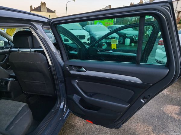 2021 Volkswagen Passat AA Approved 1 Year Warranty 376173257