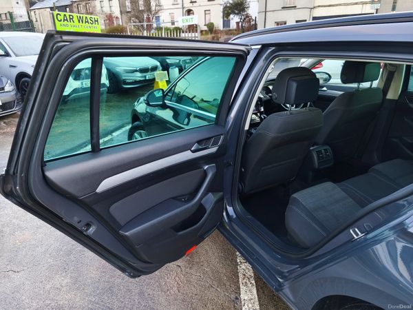 2021 Volkswagen Passat AA Approved 1 Year Warranty 376173259