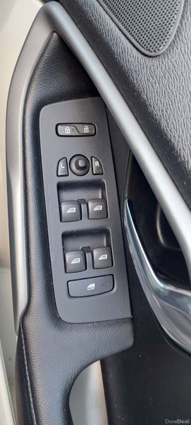 Volvo V40 2015 376194443