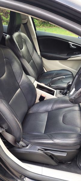 Volvo V40 2015 376194447