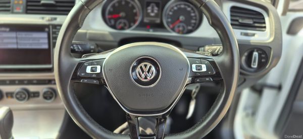 Volkswagen Golf 2015 1.2L PETROL AUTOMATIC 376277724