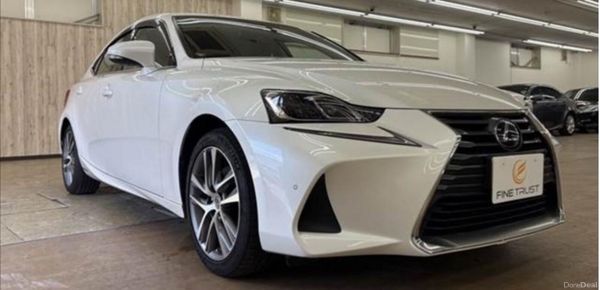 LEXUS IS 300H  2.5L PETROL HYBRID (2017) 376283507