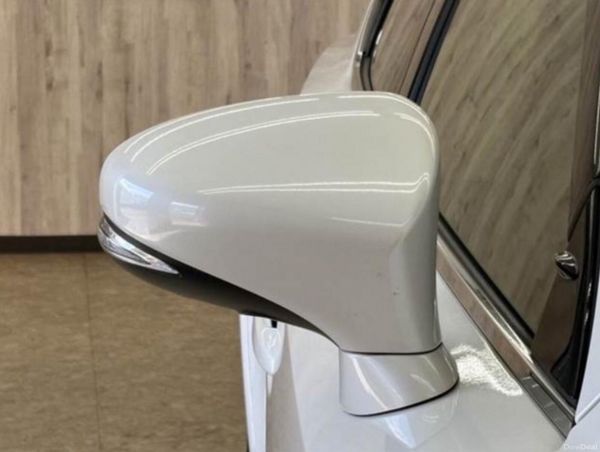 LEXUS IS 300H  2.5L PETROL HYBRID (2017) 376283519