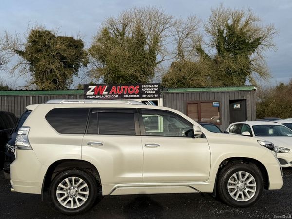 17 TOYOTA LAND CRUISER 7 SEATS HIGH SPEC 376223456
