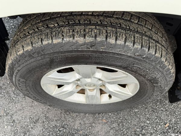 17 Toyota Land Cruiser 2.8 Diesel 376224357