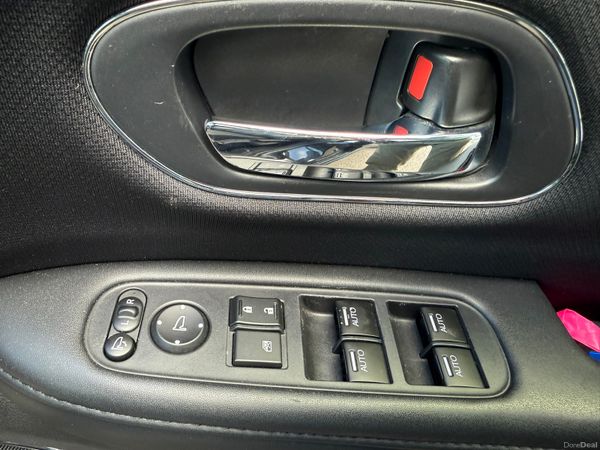 2015 Honda HR-V/Vezel 1.5 auto, Hybrid, Full specs 376303823