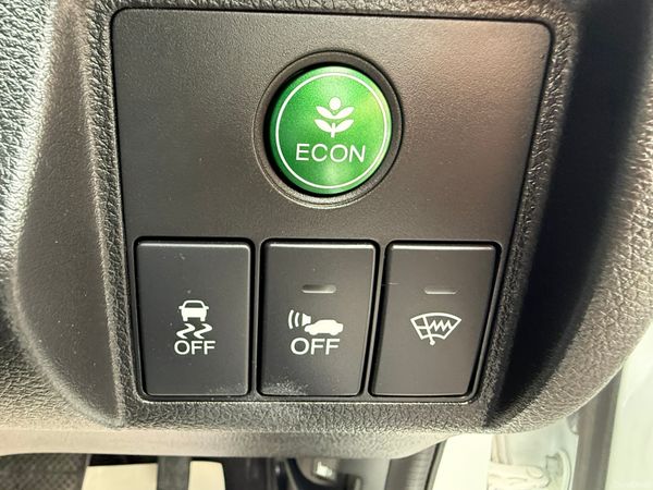 2015 Honda Vezel 1.5 automatic Hybrid, Full specs 376305203