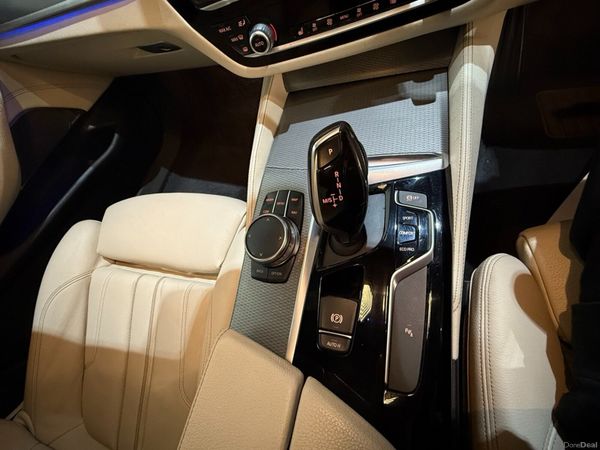 BMW 520d X Drive M-Sport G30 - High Spec 376452575