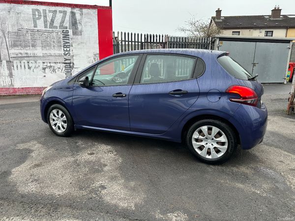 Peugeot 208 1.2 Petrol NCT LOW KMS 1 OWNER 376423486