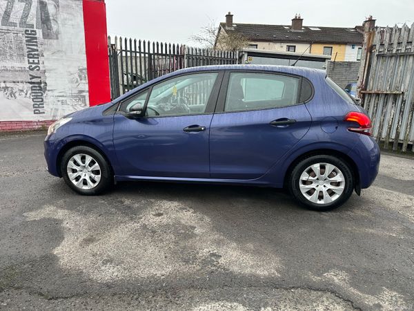 Peugeot 208 1.2 Petrol NCT LOW KMS 1 OWNER 376423488