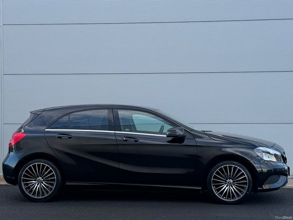 Mercedes-Benz A180d *NewNCT 376663054