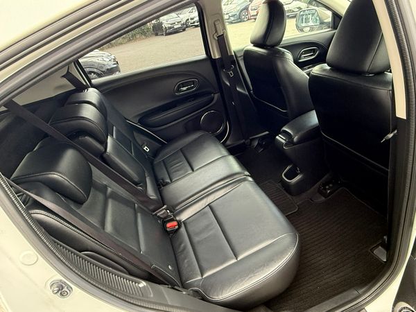 2015 Honda HRV/Vezel 1.5 auto hybrid,Full Leather 376612111