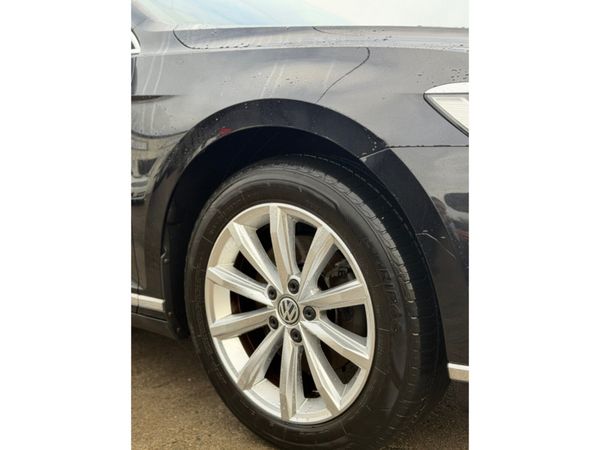 Volkswagen Passat HIGHLINE BE 1.6 TDI MANUAL 6SPEE 376795791