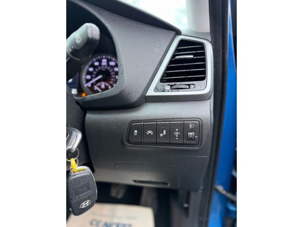 Hyundai Tucson 1.7 CRDI PREMIUM BL/DR 2WD 5DR 376797831