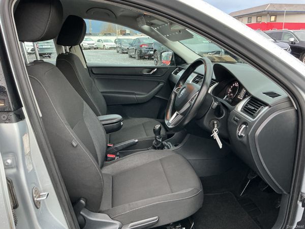 151 SKODA RAPID 1.6TDI LOW KMS SPOTLESS 376718891