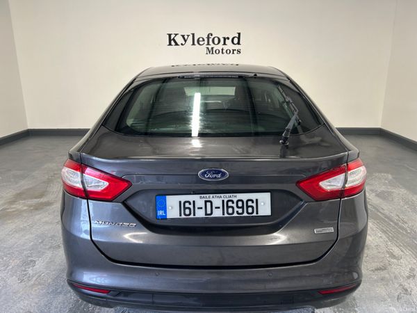 Ford Mondeo 2016 376863959
