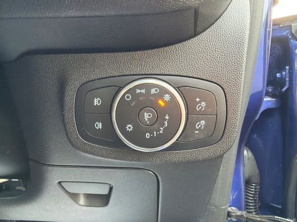 Ford Fiesta 2018 Zetec low mileage 376864873