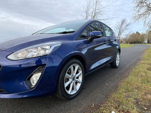 Ford Fiesta 2018 Zetec low mileage 376864819