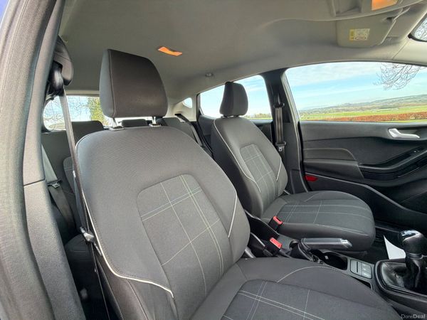 Ford Fiesta 2018 Zetec low mileage 376864941