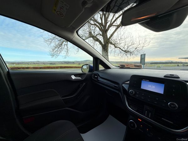 Ford Fiesta 2018 Zetec low mileage 376864912