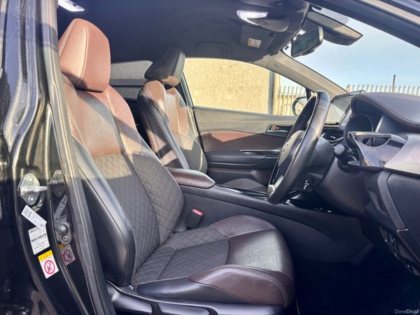 2018 Toyota C-HR | LEATHER HEATED SEATS 376876267