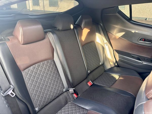 2018 Toyota C-HR | LEATHER HEATED SEATS 376876234