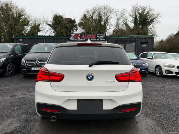17 BMW  118D M Sport 376886755