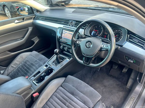 Volkswagen Passat GT 376831091