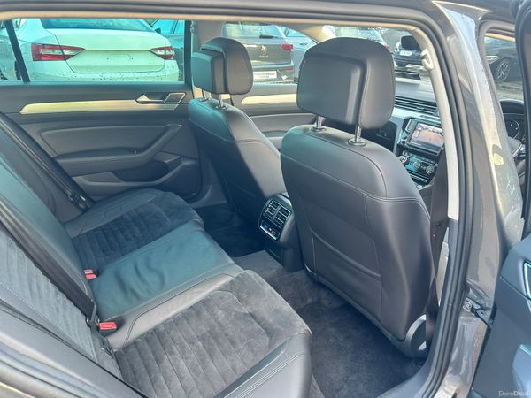 Volkswagen Passat GT  **price drop jan sales ** 376831097