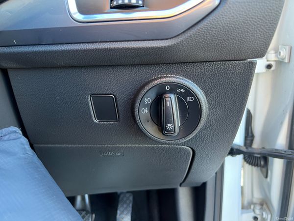 2022 (222) Seat Ateca SE Technology 2.0 TDI 377141451