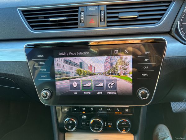 IRISH CAR- 2020 Skoda Superb SE Tech 2.0 TDI Estat 377141741