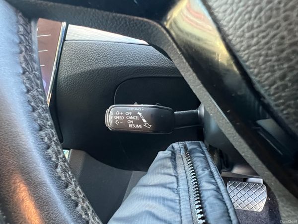 IRISH CAR- 2020 Skoda Superb SE Tech 2.0 TDI Estat 377141731