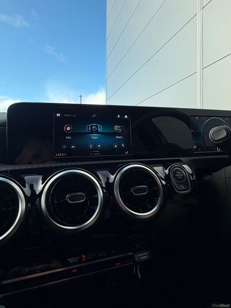 Mercedes-Benz A180d Auto Night Edition 377151198