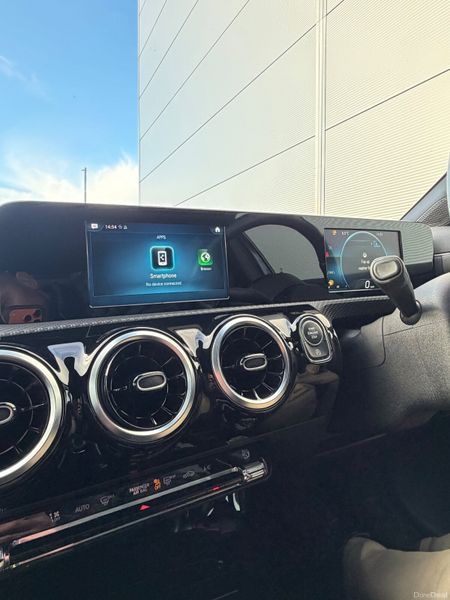 Mercedes-Benz A180d Auto Night Edition 377151218