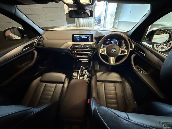 212 BMW X3 X-Drive 30E M-Sport 377172205