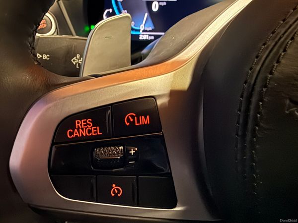 211  BMW X3 X-Drive 30E M-Sport 377172217